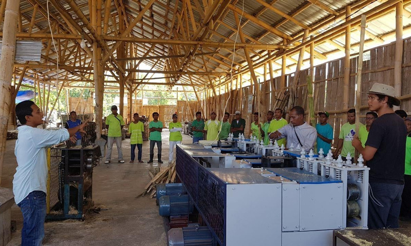 EBF_Arief-Rabik-at-bamboo-factory