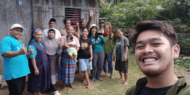Volunteer-with-EBF